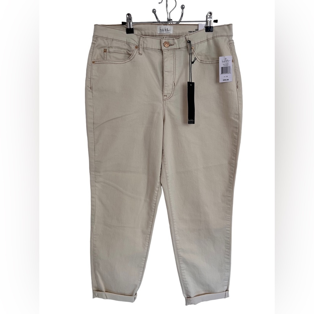 NWT NICOLE MILLER SOHO Women’s Ankle Skinny Pants. Size 14 Color Off White